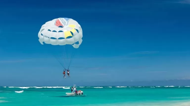 Top 10 Philippines Water Sports and Activities