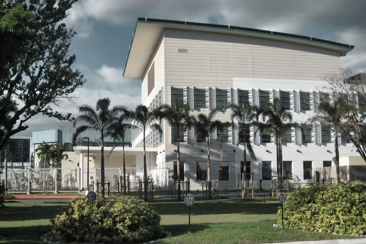 Philippines Manila Veterans Admistration Hospital Exterior