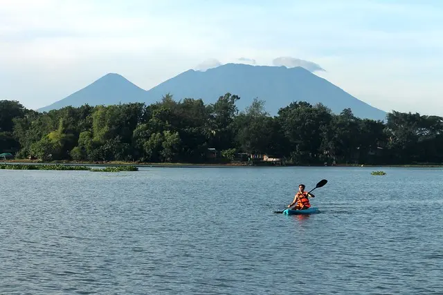 Rafting, Kayaking, Or Boating On Laguna De Bay Or Caliraya Lake